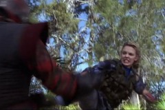 Street Fighter: Cammy pateando traseros
