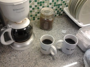 Nuestra cafetera en la oficina