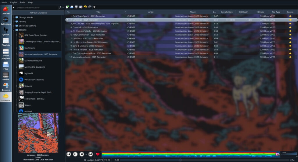 Strawberry reproduciendo música desde Navidrome